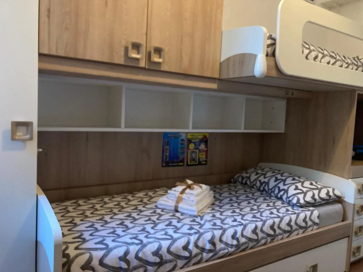 White Flat Puglie Apartment Milan